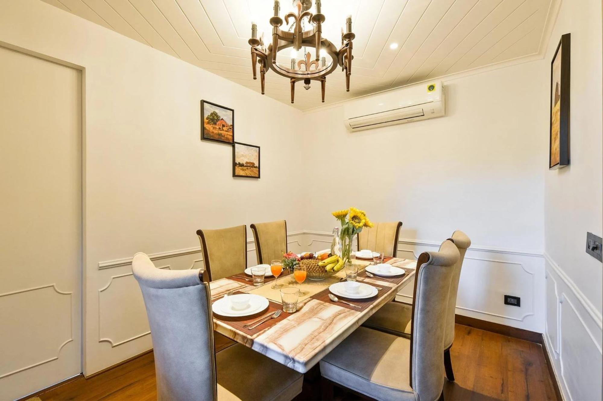 Villa Sierra Sky - Exquisite Elegant 4 Bedroom Villa Dehradun Esterno foto